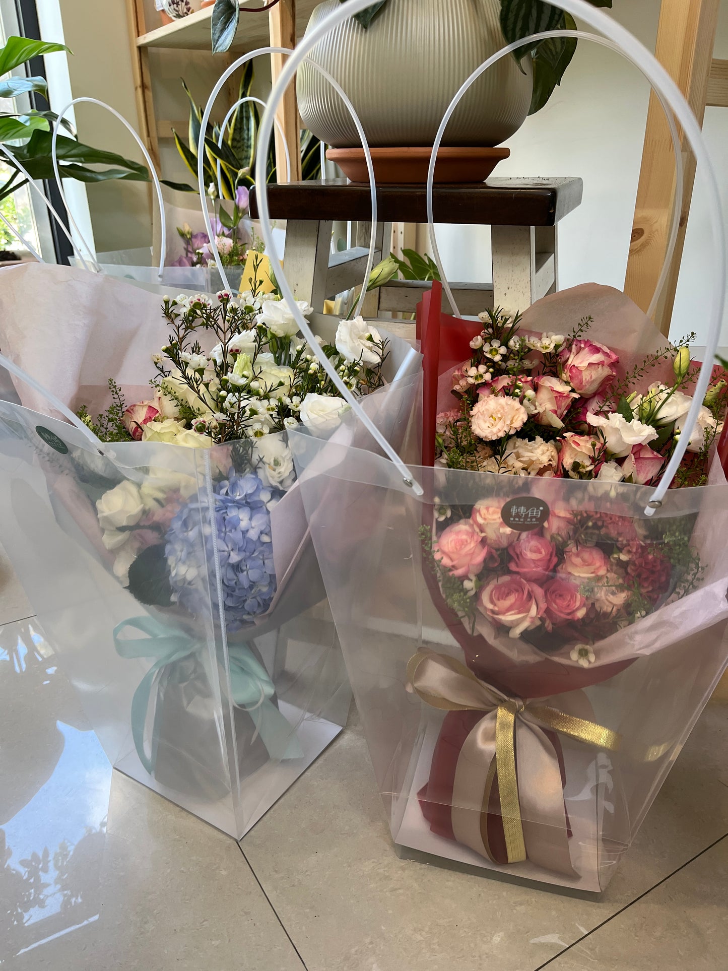 轉角經典款—美式繽紛大型花禮/花束(柔粉紫)