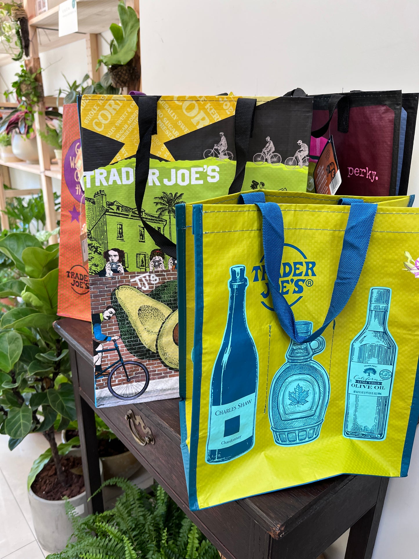 Trader Joe’s 特色防水袋/購物袋_酒袋